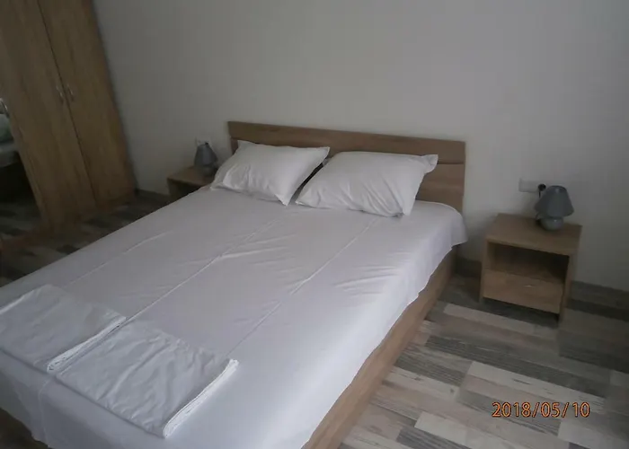 In Brisas 4* Бургас