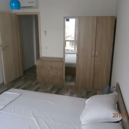 Apart Otel In Brisas Burgaz